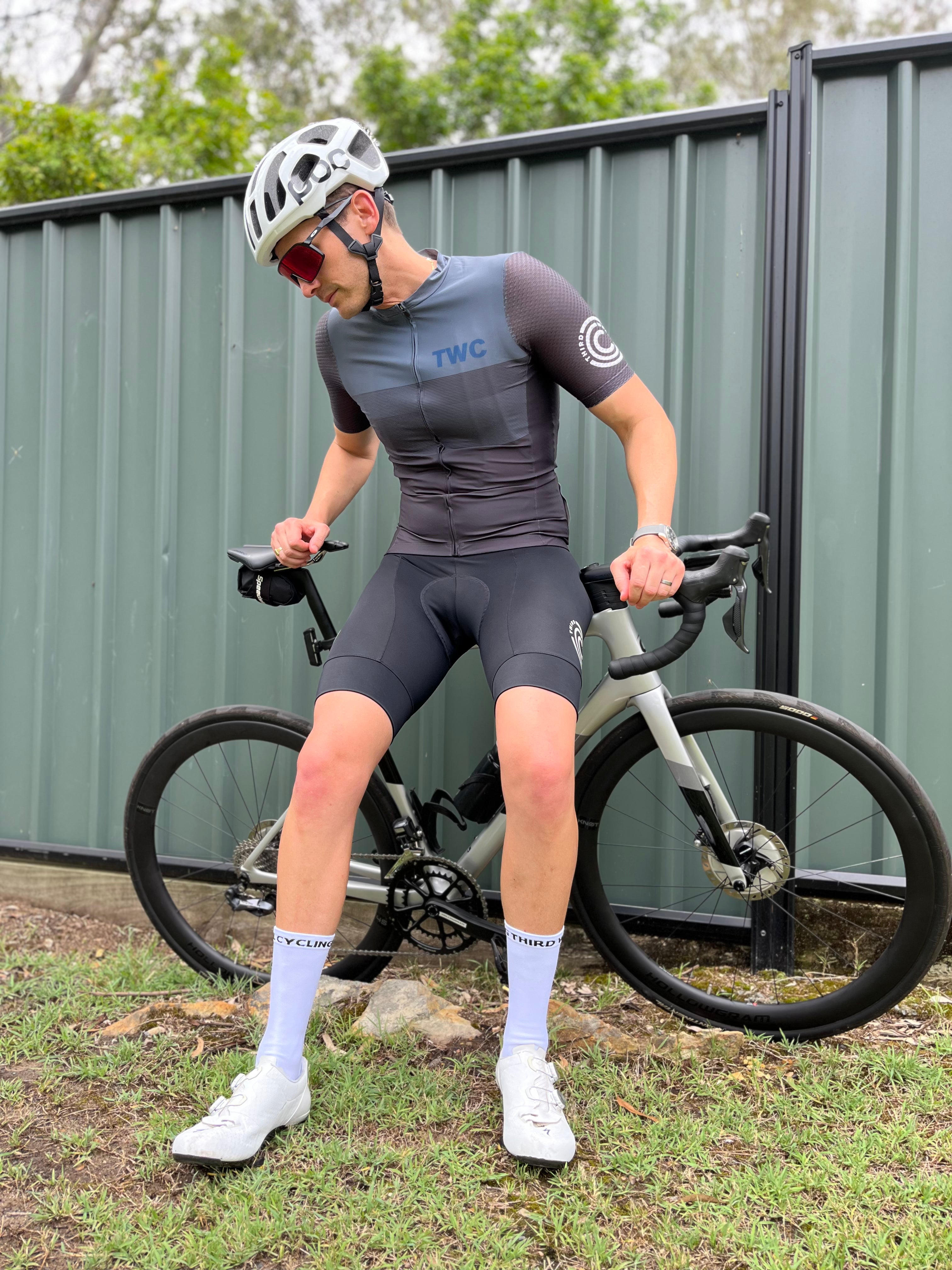 Premium cycling jersey sales